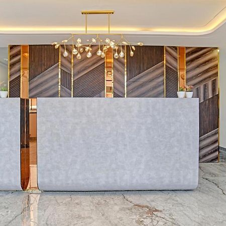 Itsy Hotels Phoenix Индаур Экстерьер фото