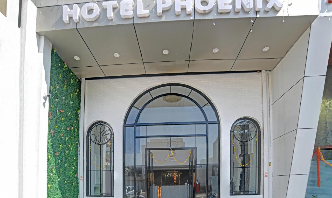 Itsy Hotels Phoenix Индаур Экстерьер фото